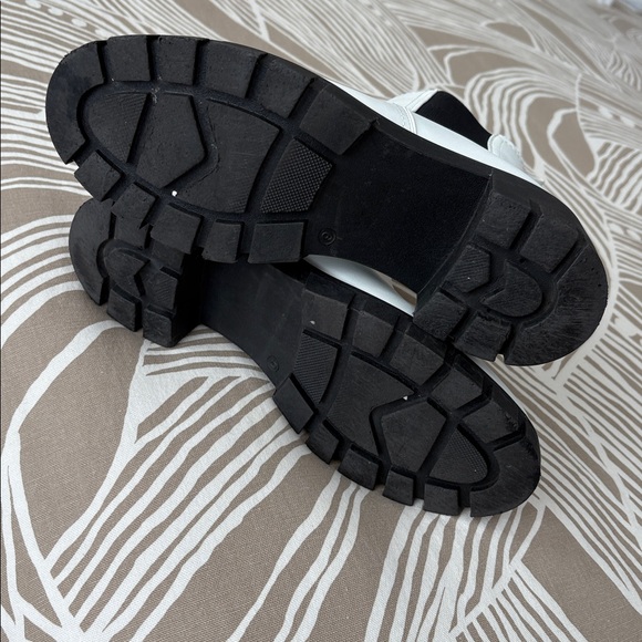 WILD DIVA white boots - Picture 6 of 9